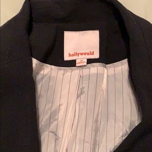 Hollywould blazer. Juniors size M. Black.